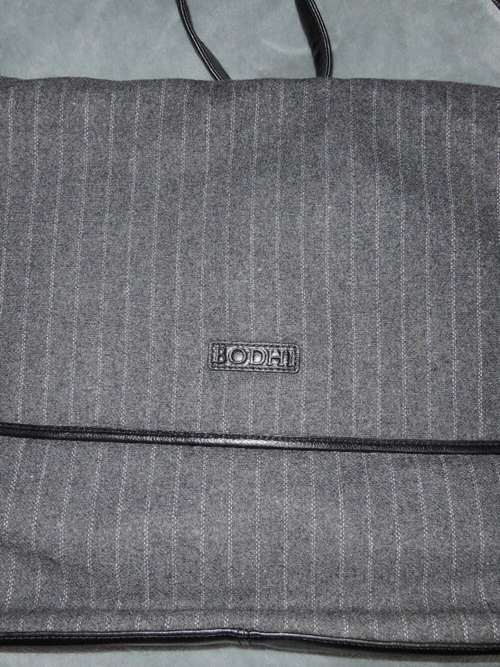 Bodhi Laptop Bag Gray with Light Gray Stripes Black Trim